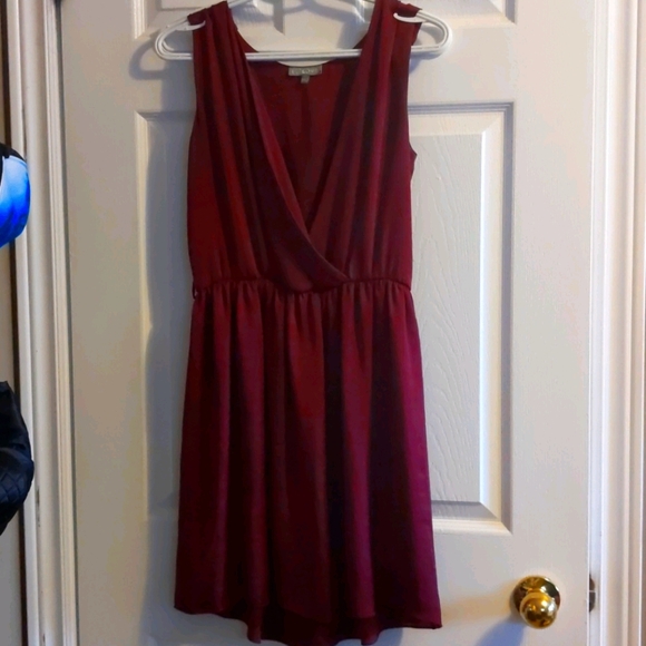 Maroon short dress satin - Picture 1 of 1